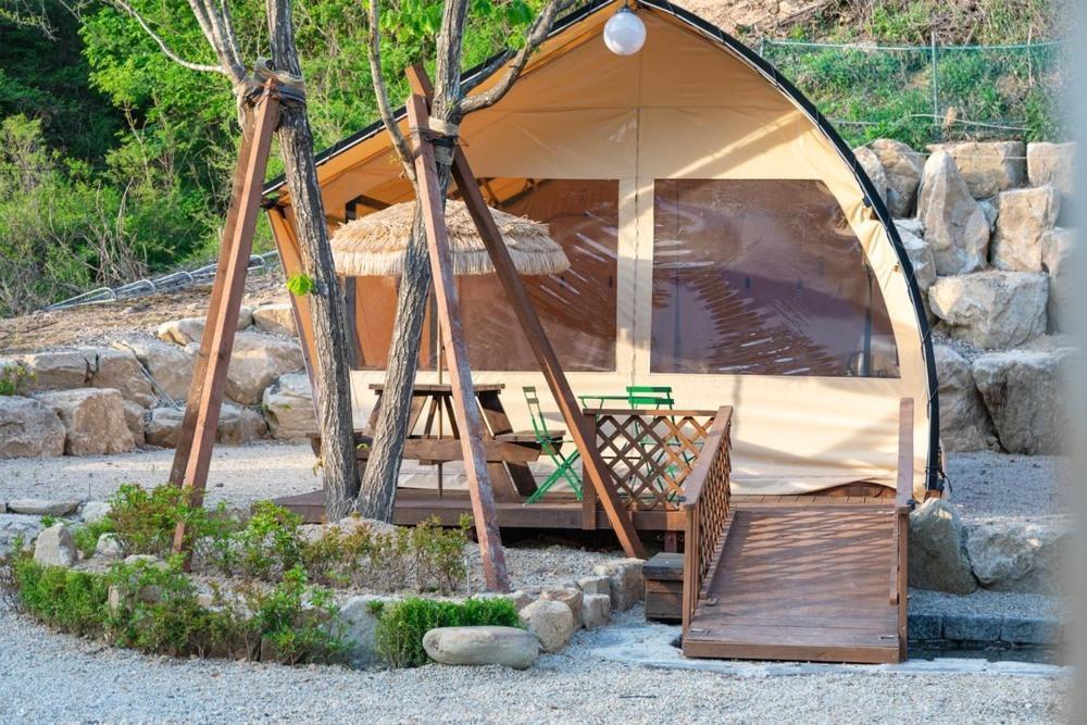 מלון Inje Naerincheon Glamping חדר תמונה